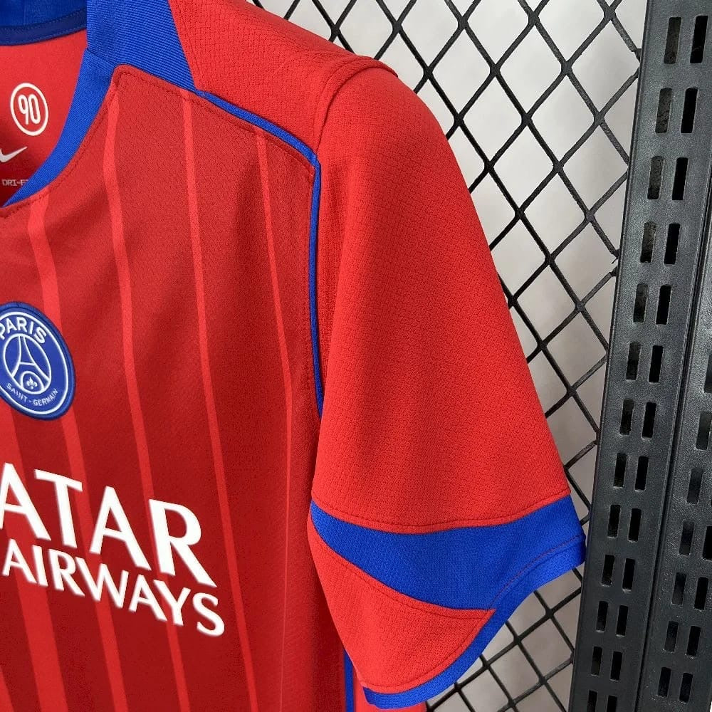 Paris Saint Germain PSG maillot  third rouge 2025 2026