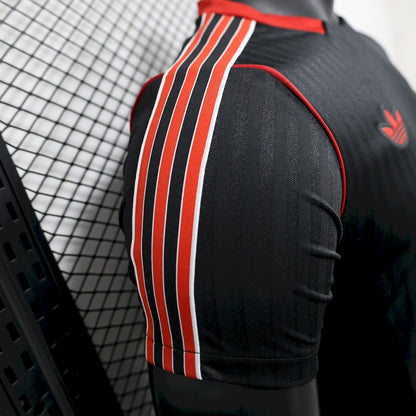 Maillot Manchester United 2025/26 – Terrace Icons Noir (Version Joueur)