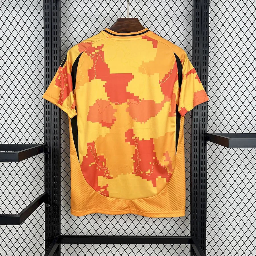 Paris FC maillot foot third 2024 2025 Ninho Jefe Orange