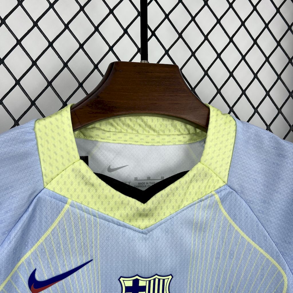 Kit Enfant FC Barcelone 2025 2026