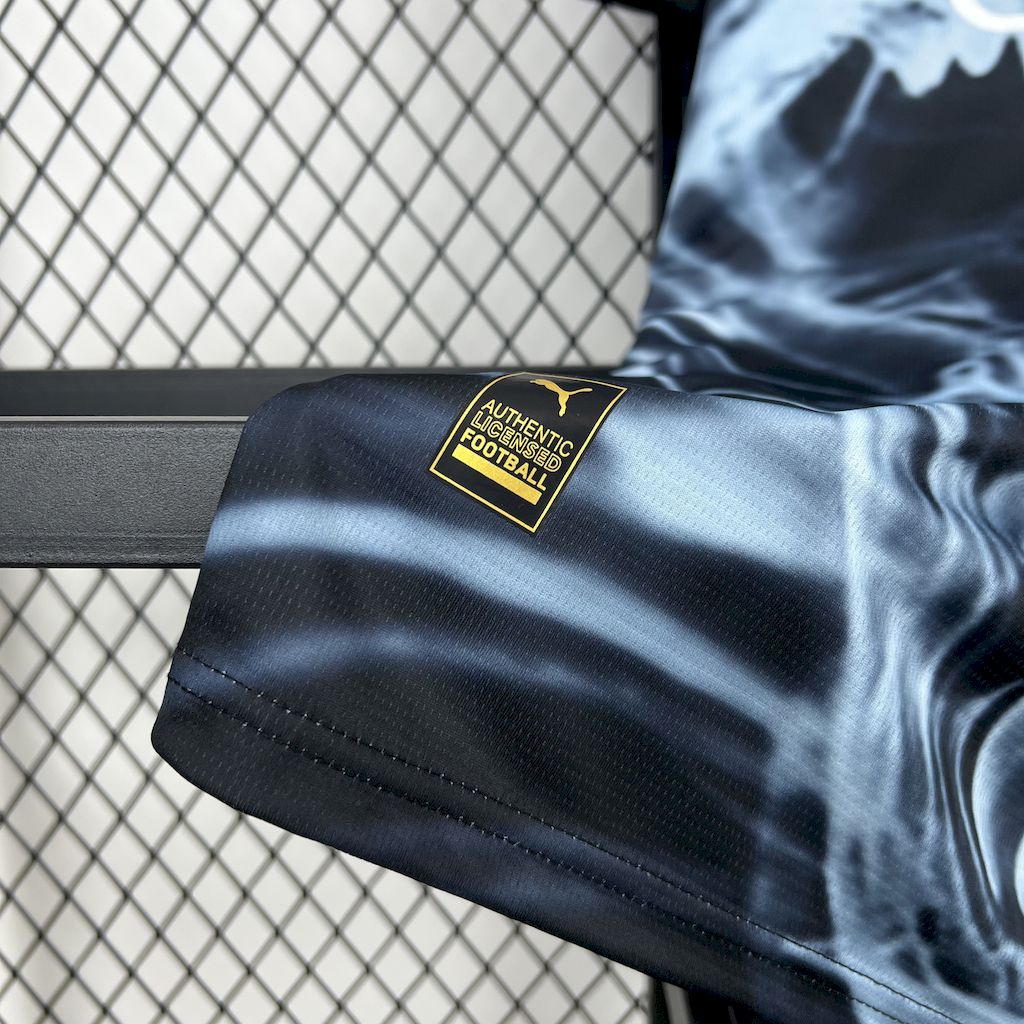 Maillot Manchester City 2025/26 – Concept Noir et Bleu