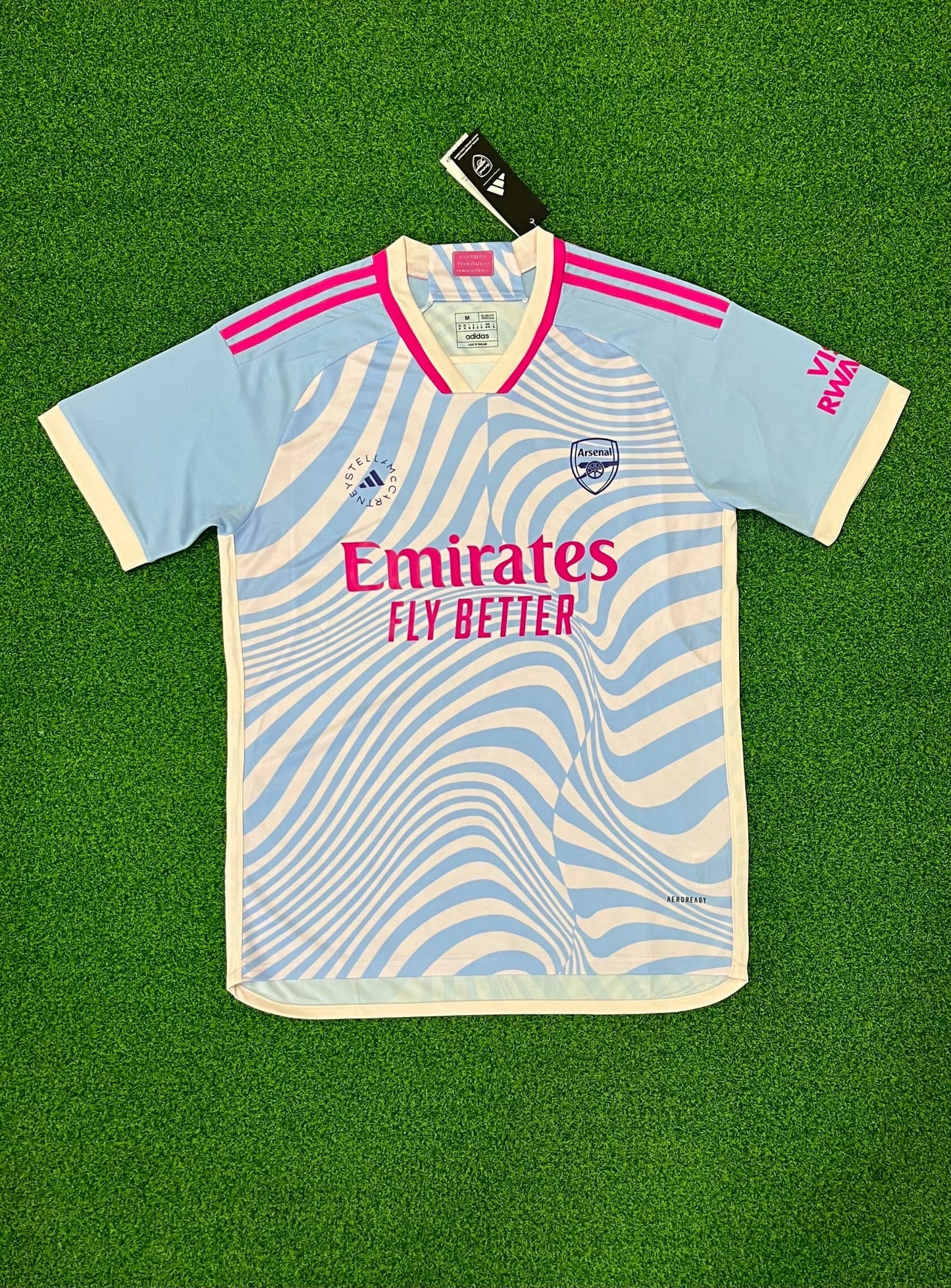 Maillot Arsenal 23/24 édition co-brandée
