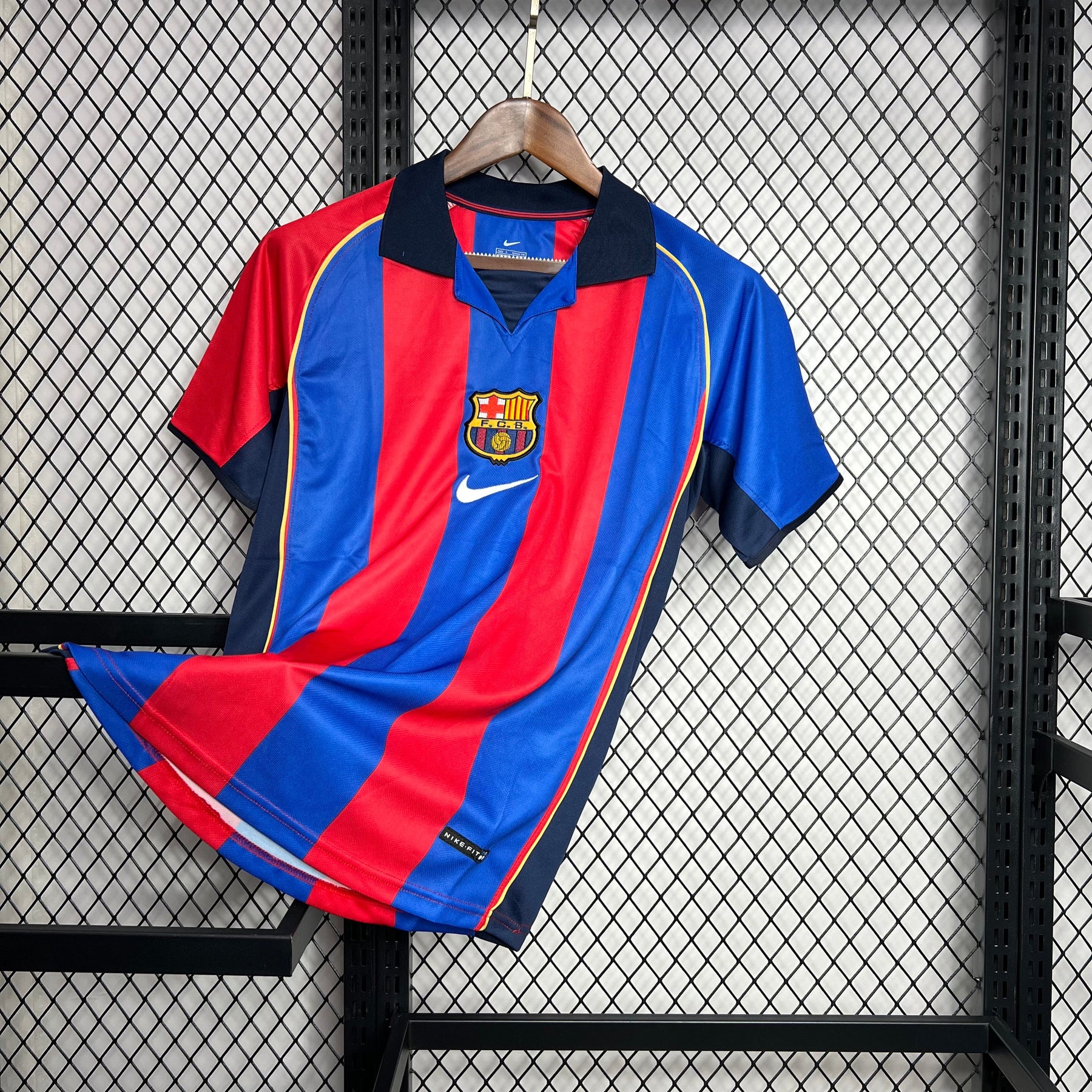 Barcelona 2004/05 Home