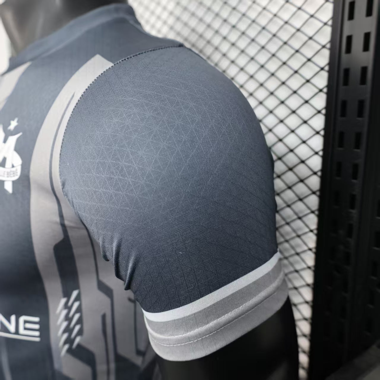 Maillot spécial Marseille GRIS Édition Joueur JUL  Or & Platine