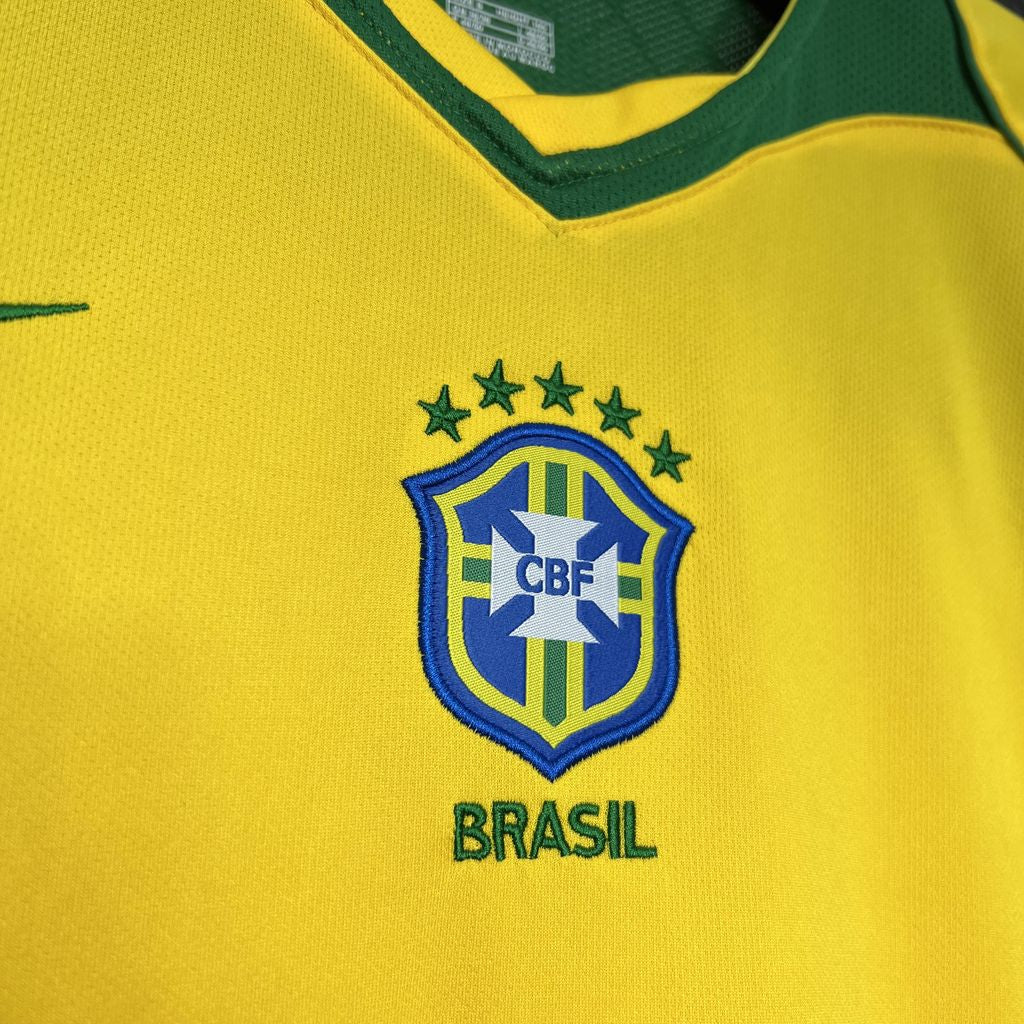 Brazil 2004 Home