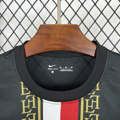 Maillot Paris Saint-Germain 2025/2026 – Édition Noire et Or