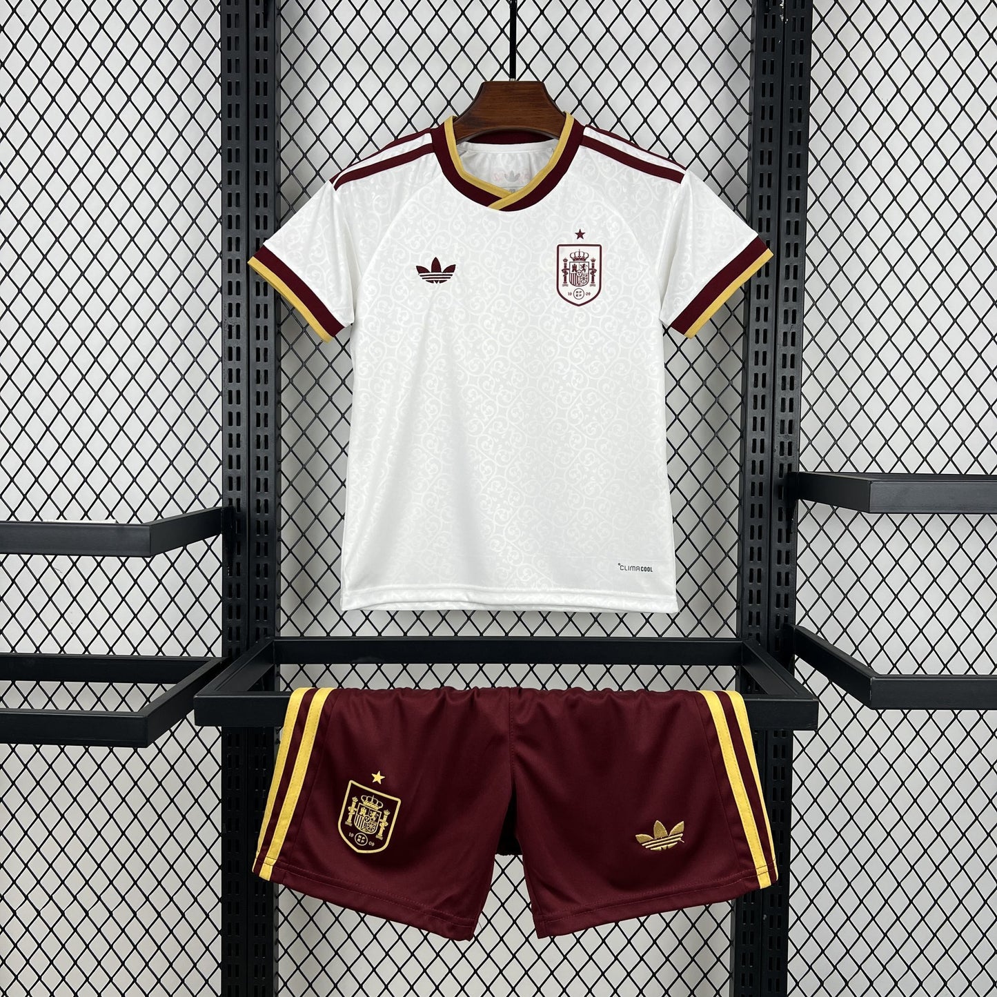 Kit enfant Espagne extérieure du monde 2026
