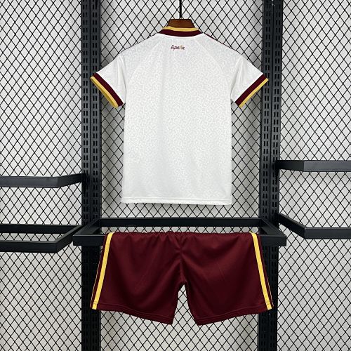 Kit enfant Espagne extérieure du monde 2026