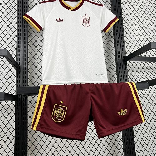 Kit enfant Espagne extérieure du monde 2026