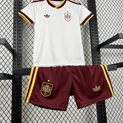 Kit enfant Espagne extérieure du monde 2026