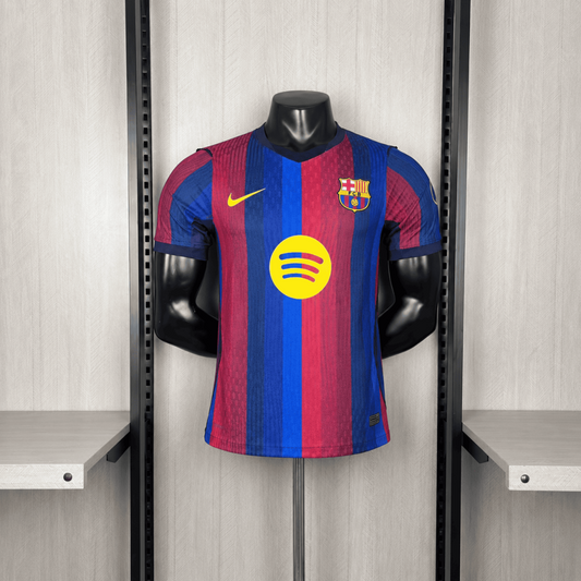 FC BARCELONE DOMICILE 26/27 VERSION  ( PHOTOS VERSION JOUEUR )