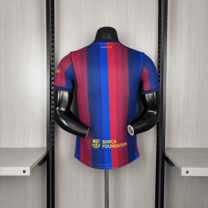 FC BARCELONE DOMICILE 26/27 VERSION  ( PHOTOS VERSION JOUEUR )