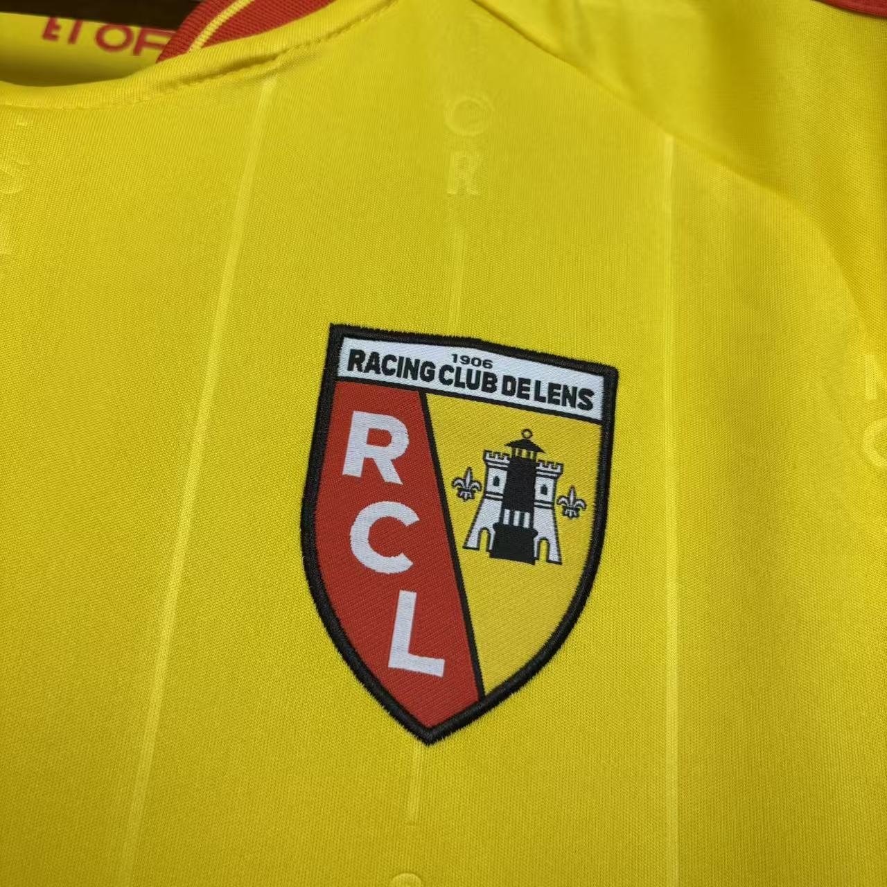 LENS DOMICILE 26/27